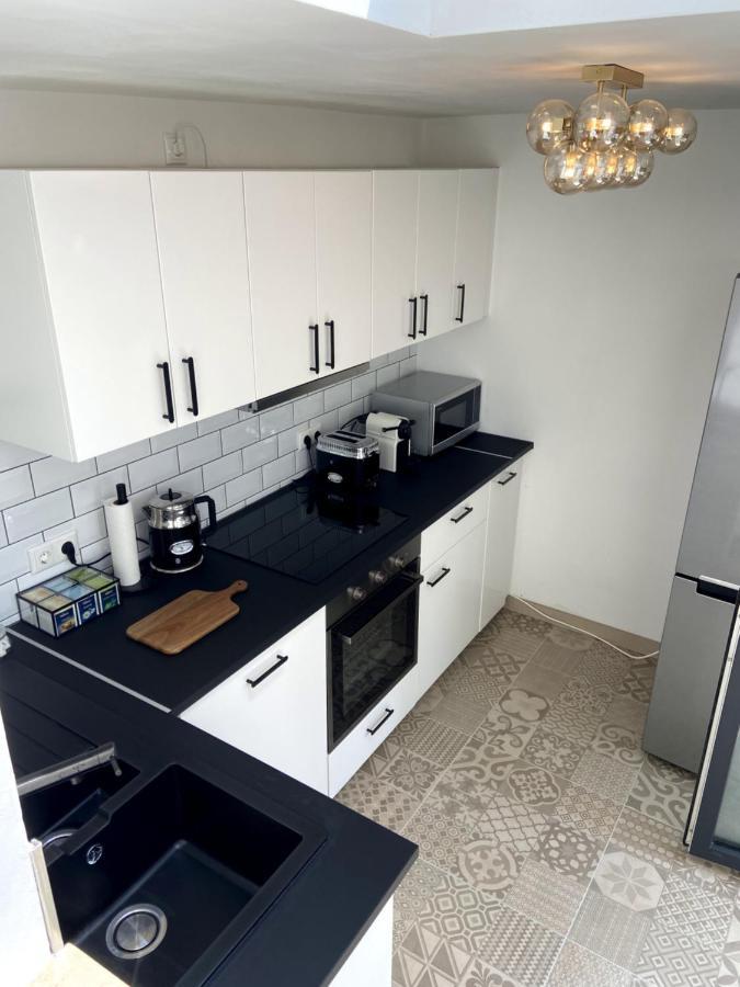 Wunderschoene Sanierte Wohnung Vor Den Toren Koelns Экстерьер фото